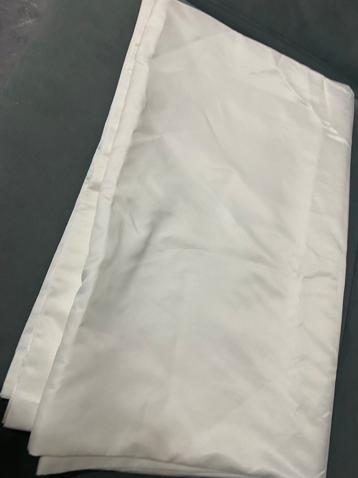 Kırık Beyaz saten  Perde - Görsel 2