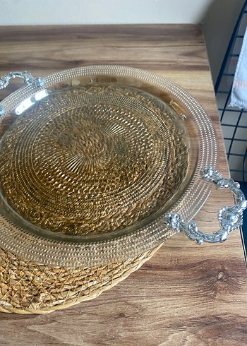 Bej Parlak Kulplu Tepsi - Görsel 2