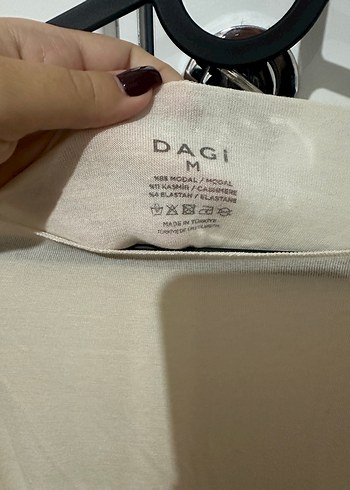 m Beden Dagi Ekru Kaşmir Kayık Yaka Bluz