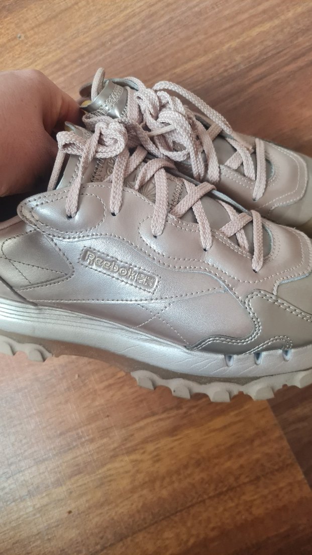 rose rengi reebok özel seri - Görsel 2