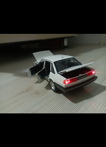 1/24 Volkswagen santana