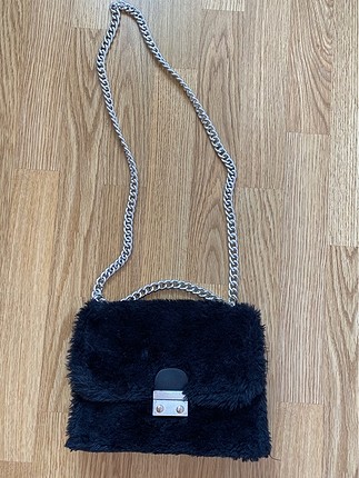 Stradivarius Peluş çanta