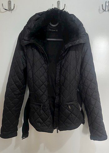 Zara Siyah Kürklü Kadın Kışlık Mont - Görsel 6