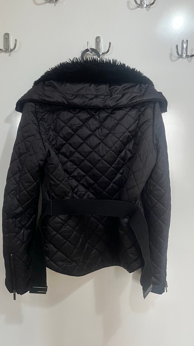 Zara Siyah Kürklü Kadın Kışlık Mont - Görsel 3