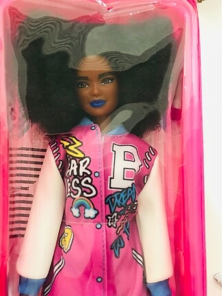 Barbie fashionistas