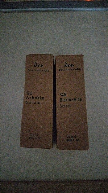 Arbutin niacinamide