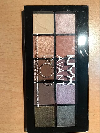 Nyx Avant Pop Nouveau Chic far paleti