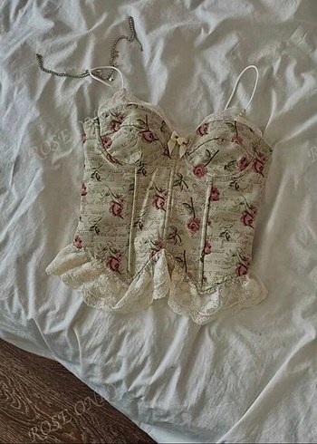 Nakışlı Dantelli Beyaz Bohem Büstiyer