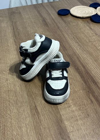 Diğer Erkek Çocuk Siyah Beyaz Spor Ayakkabı