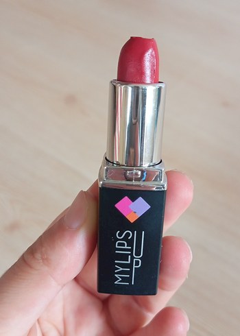 Diğer My Lips Up Siyah Ruj