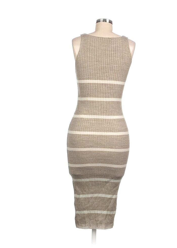 Trendyol & Milla Günlük Elbise %70 İndirimli. - Görsel 3