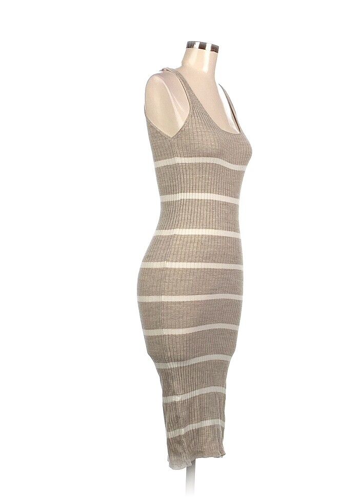 Trendyol & Milla Günlük Elbise %70 İndirimli. - Görsel 2