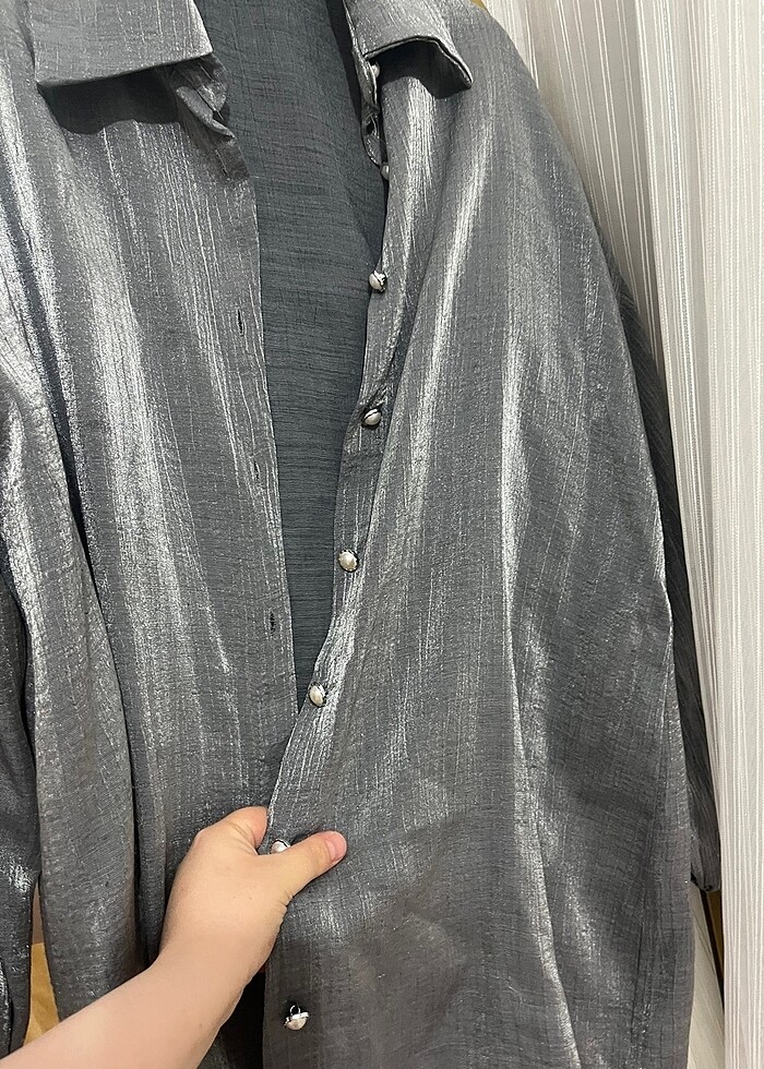 Parlak kumaş tunik - Görsel 2