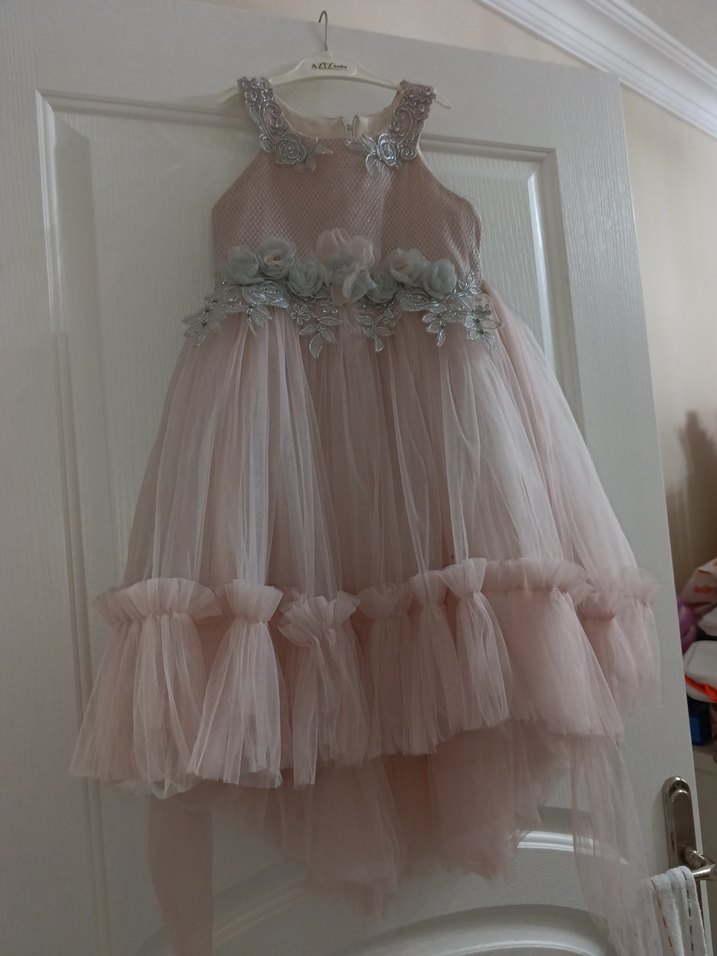 Pembe Nakışlı Fırfırlı Straplez Abiye - Görsel 2