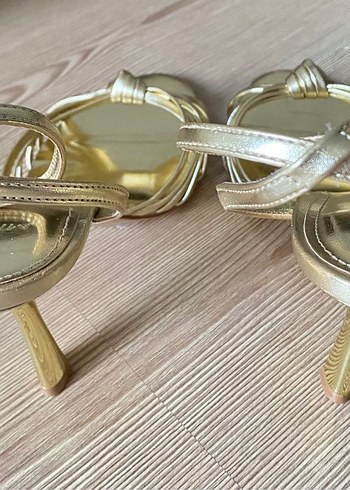 39 Beden altın Renk Mango Gold Topuklu Sandalet Ayakkabı