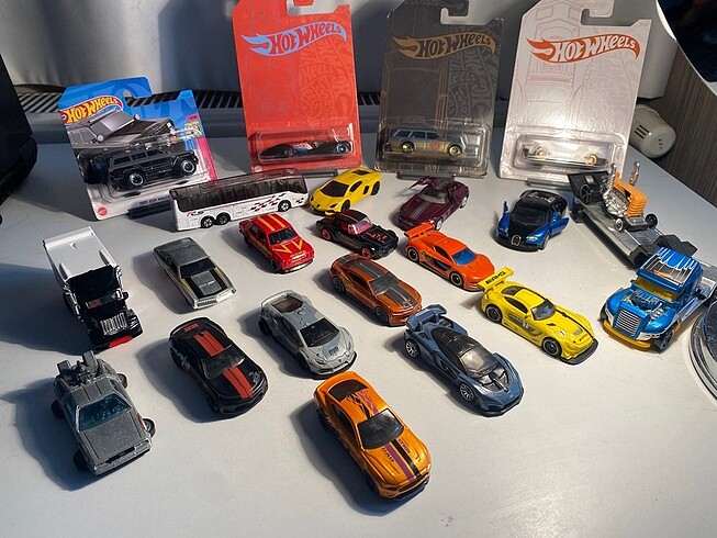 Hot wheels fast and furious lot karışık