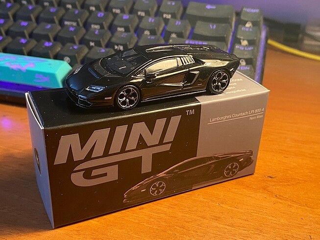 Mini gt lambo