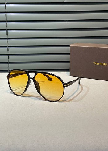 Beden Tom Ford Sarı Transparan Kadın Güneş Gözlüğü