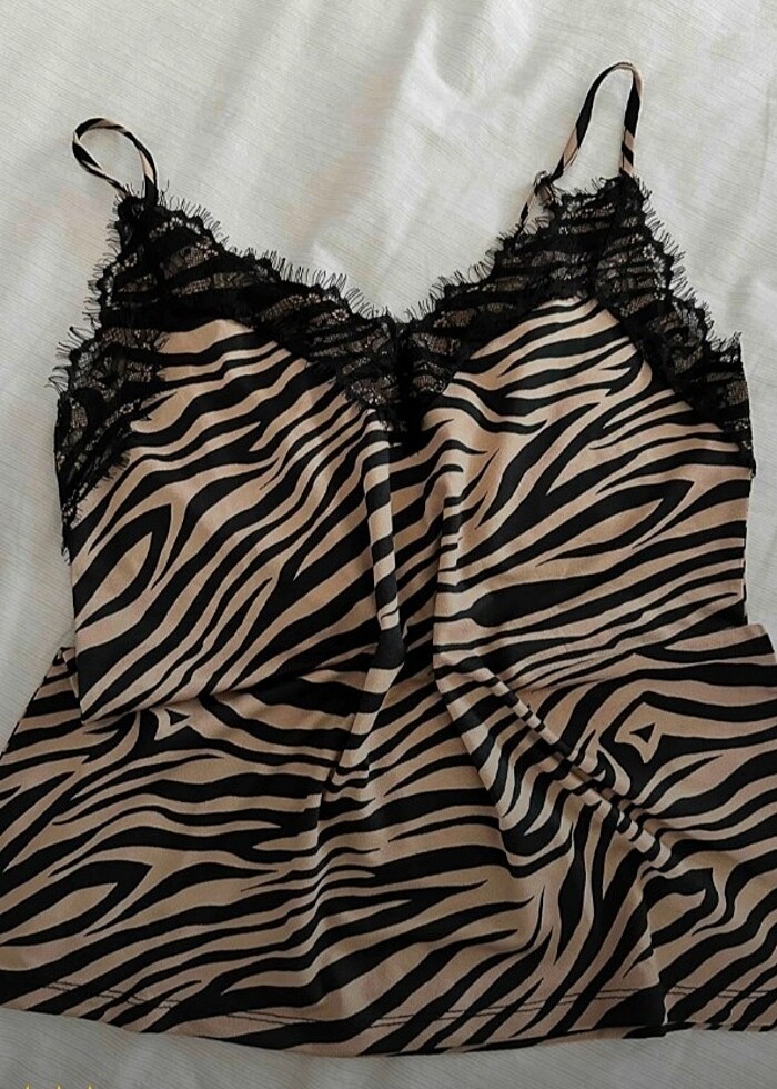 Cool & sexy Kadın Camel Zebra Desenli Dantelli Atket - Görsel 5