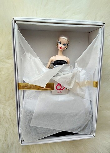  Beden Renk Barbie Silkstone Black And White Forever 60th Annıversary FXF25 