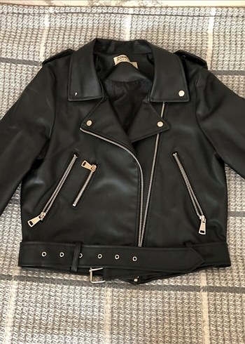 Kadın Siyah Deri Biker Ceket