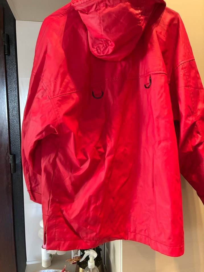 Kadın Kırmızı Midi Yağmurluk Fermuarlı Kapüşonlu - Görsel 2