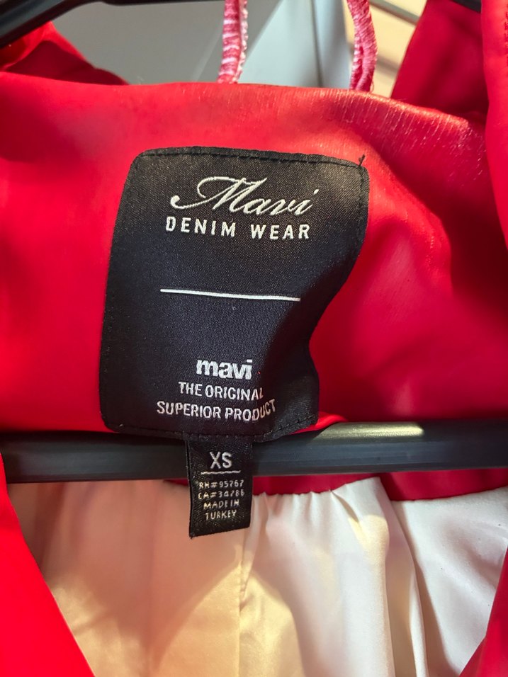 Kadın Kırmızı Midi Yağmurluk Fermuarlı Kapüşonlu - Görsel 4