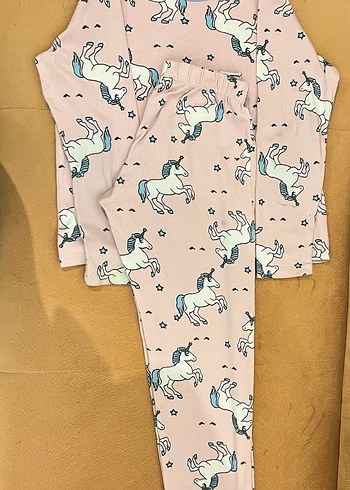 Kız Çocuk Unicorn Desenli Pijama Takımı - Görsel 3
