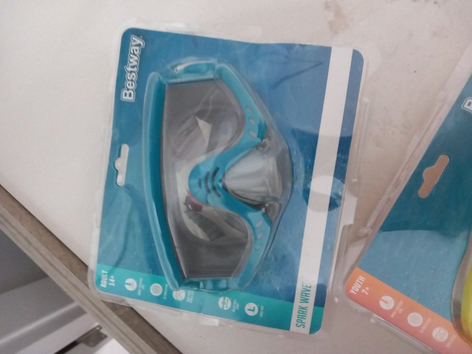 dalgıç çocuk gözlük iki kez kullanıldı 2 adet fiyatıdır 200 tl - Görsel 5