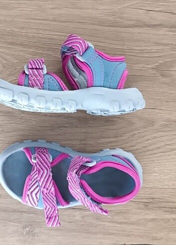 Decathlon Decathlon 23 numara sandalet