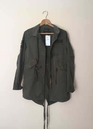 Bershka Haki renk parka