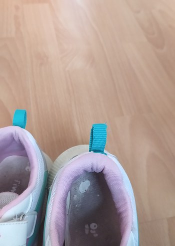 Kız Çocuk Pembe Bağcıklı Cırt Cırtlı Spor Ayakkabı - Görsel 7