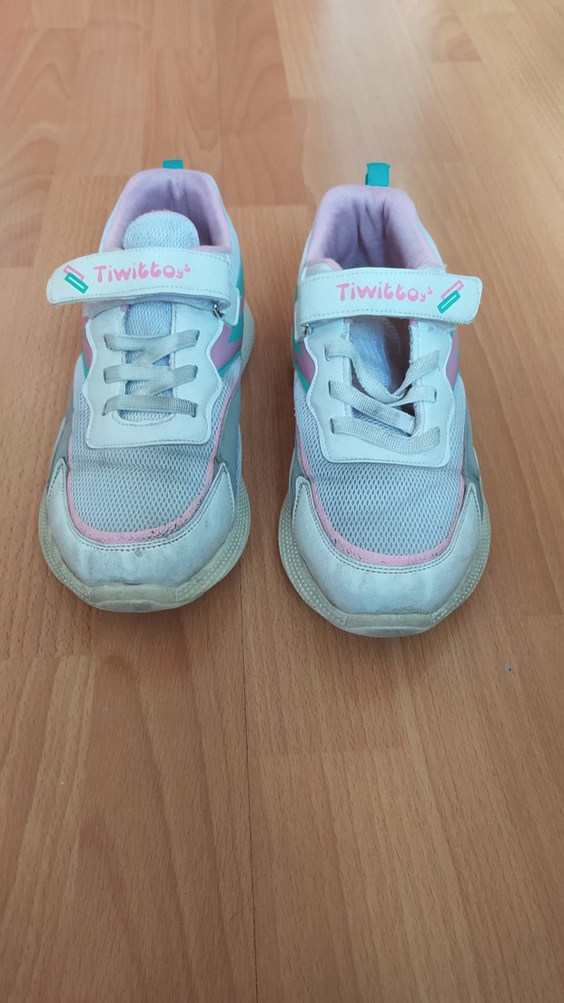 Kız Çocuk Pembe Bağcıklı Cırt Cırtlı Spor Ayakkabı - Görsel 2