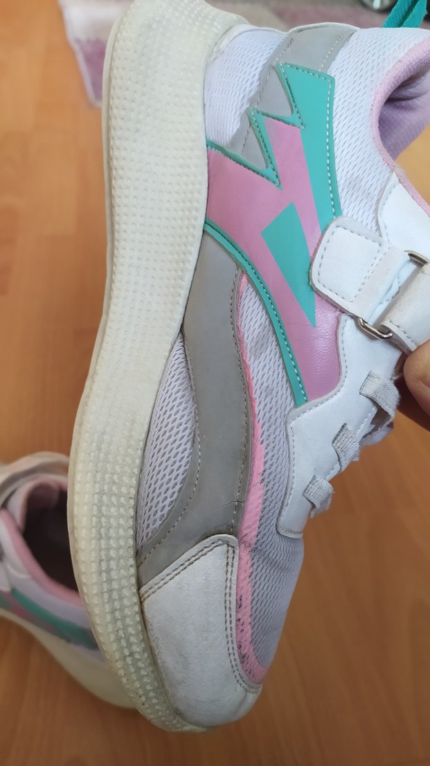 Kız Çocuk Pembe Bağcıklı Cırt Cırtlı Spor Ayakkabı - Görsel 5