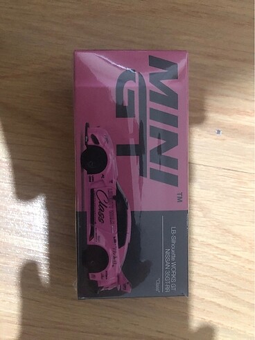 Mini gt nissan gtr pembe jelatinli