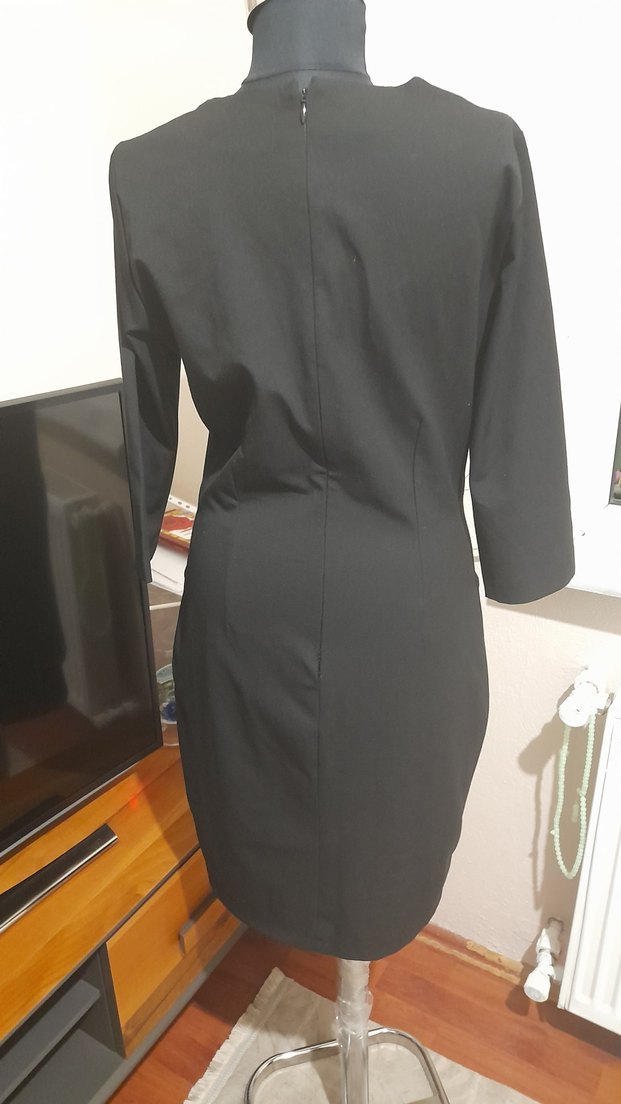 Kruvaze Yaka Siyah Uzun Kollu Ofis Elbisesi - Görsel 2