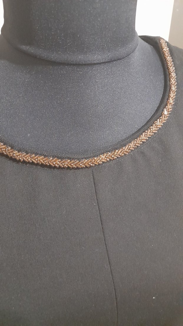 Kruvaze Yaka Siyah Uzun Kollu Ofis Elbisesi - Görsel 3