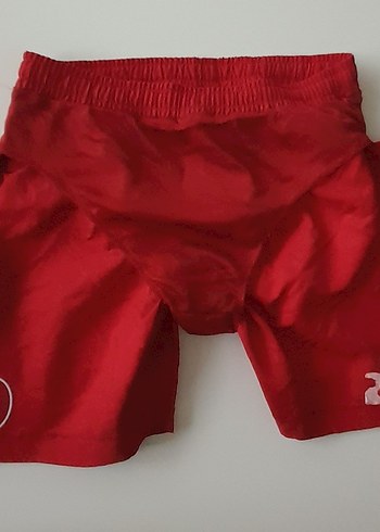 15-16 Yaş Beden kırmızı Renk galatasaray store Erkek çocuk Şort