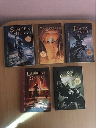Percy Jackson ve Olimposlular serisi 5 kitap