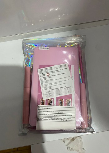 Diğer Temu Pembe Takma Kirpik Seti 600 lü
