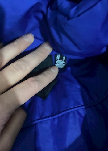 Mavi Kapüşonlu Kadın Kış Montu - Görsel 4