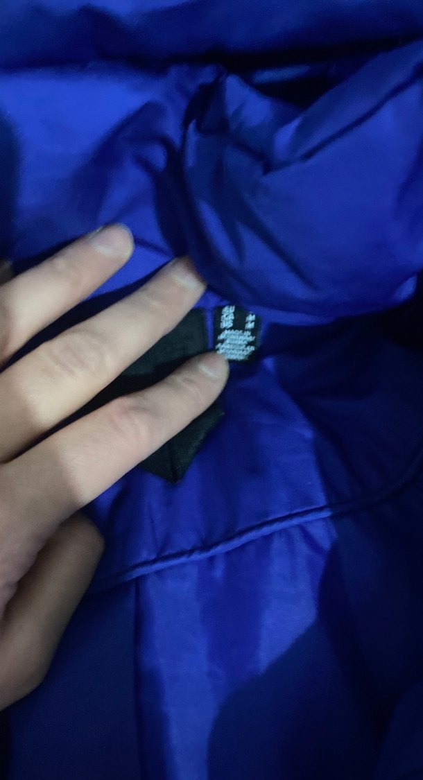 Mavi Kapüşonlu Kadın Kış Montu - Görsel 4