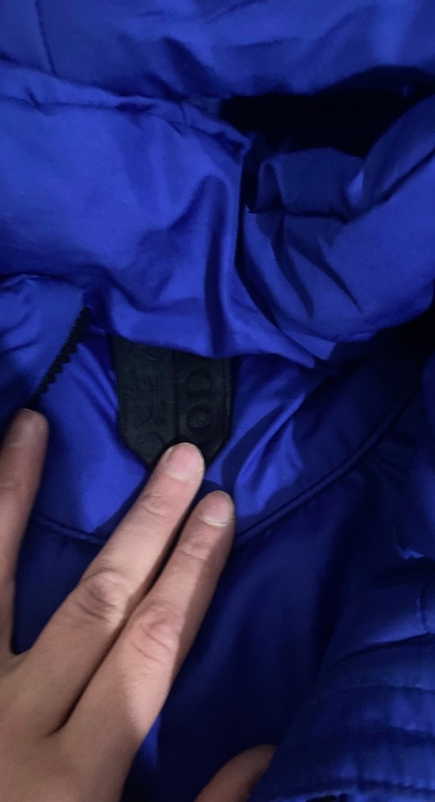 Mavi Kapüşonlu Kadın Kış Montu - Görsel 3