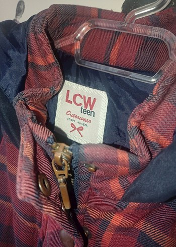 Bordo Ekose Desenli Yelek - Görsel 7