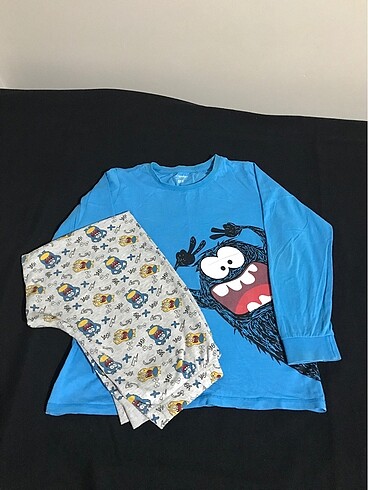 Erkek çocuk pijama takımı