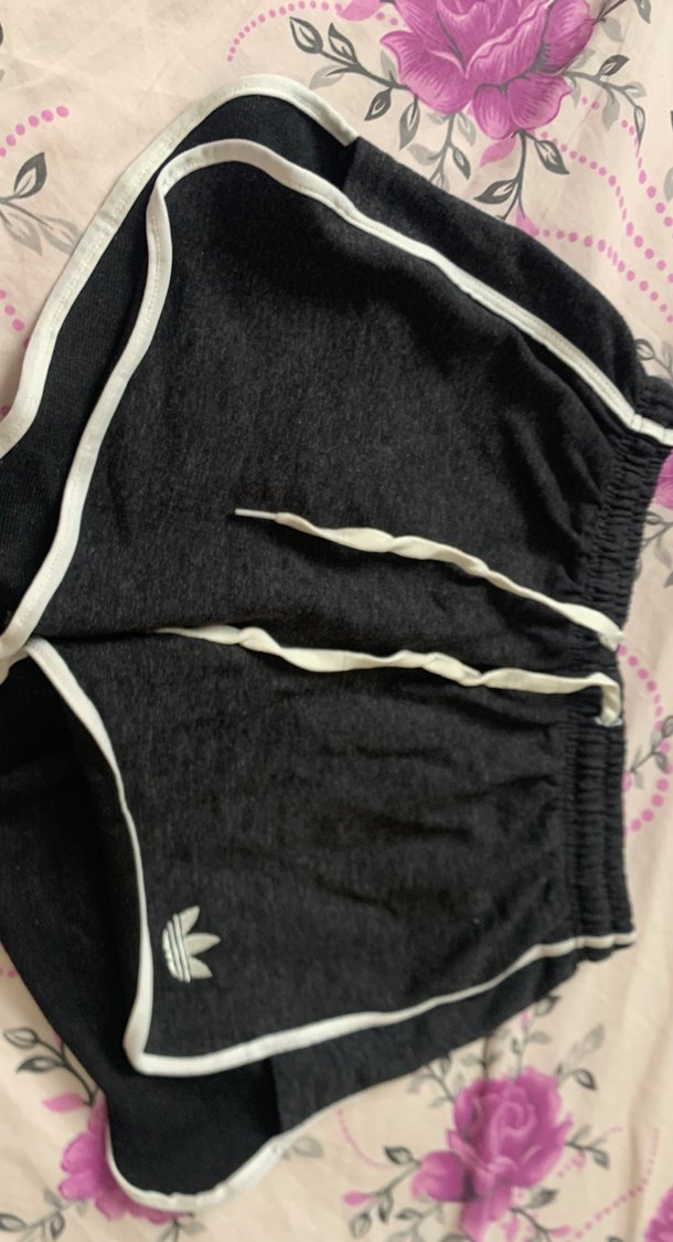 Siyah Beli Lastikli Mini Spor Şort - Görsel 2