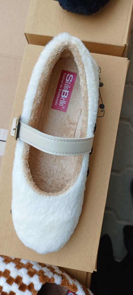 Kızlar için Sıcak Terlik - Görsel 3