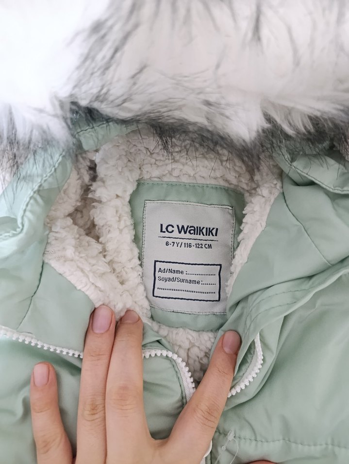 Kız Çocuk Kürklü Kapüşonlu Kışlık Mont - Görsel 4
