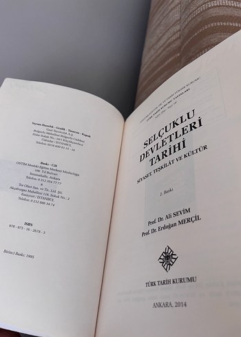 Beden Renk Selçuklu Devletleri Tarihi Ali Sevim, Erdoğan Merçil