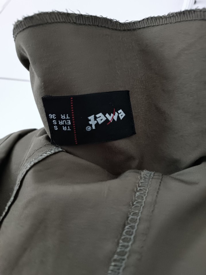 Kadın Haki Midi Yağmurluk - Görsel 4